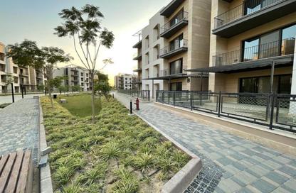 Apartment - 2 Bedrooms - 2 Bathrooms for sale in Six West - Beverly Hills - Sheikh Zayed Compounds - Sheikh Zayed City - Giza