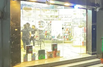 محل تجاري - استوديو - 1 حمام للبيع في شارع 9 - الهضبة العليا - المقطم - القاهرة