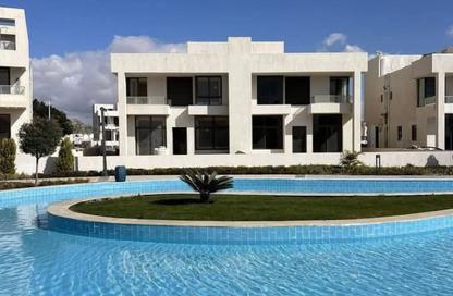 Villa - 4 Bedrooms - 4 Bathrooms for sale in Upville - Cairo Alexandria Desert Road - 6 October City - Giza