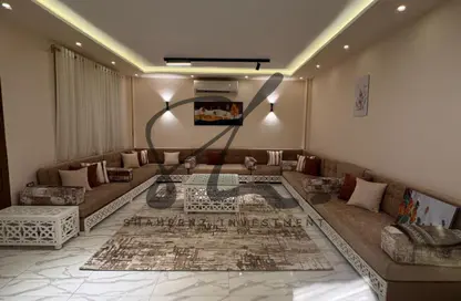 Apartment - 4 Bedrooms - 2 Bathrooms for rent in Al Mohandes Galal St. - Mohandessin - Giza