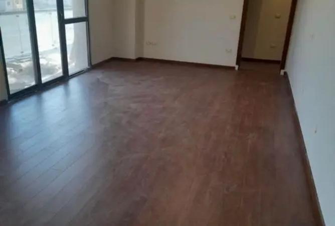 8111042 - Property Image 2