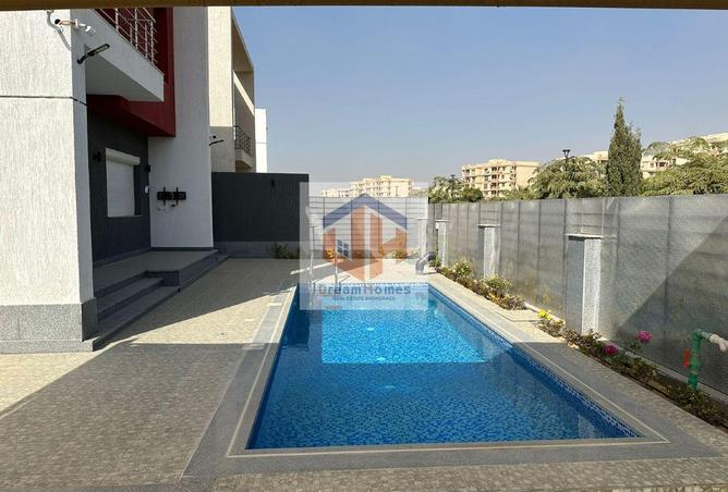 8044000 - Property Image 3