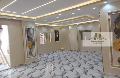 Apartment - 3 Bedrooms - 3 Bathrooms for sale in Al Lebeny Axis - El Mariouteya - Faisal - Hay El Haram - Giza