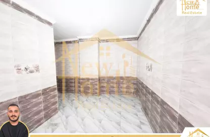 Apartment - 3 Bedrooms - 2 Bathrooms for rent in Roshdy Basha St. - Bolkly - Hay Sharq - Alexandria
