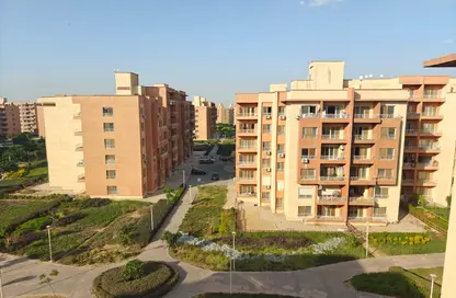 شقة - 3 غرف نوم - 2 حمامات للبيع في مدينة وصال - كمبوندات الشروق - مدينة الشروق - القاهرة