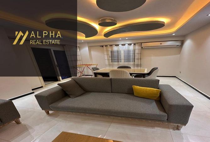 8081135 - Property Main Image