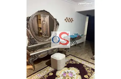 شقة - 3 غرف نوم - 2 حمامات للايجار في شارع زايد ال نهيان - ريفييرا سيتي - الشيخ زايد - الجيزة