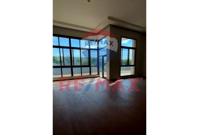 7975345 - Property Image 2