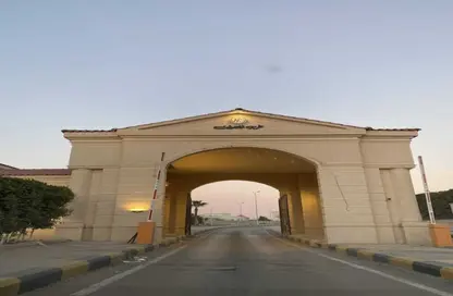 شقة - 4 غرف نوم - 6 حمامات للبيع في غرب الجولف - كمبوندات القطامية - القطامية - مدينة القاهرة الجديدة - القاهرة