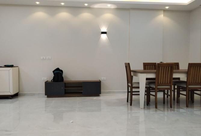 8392437 - Property Main Image