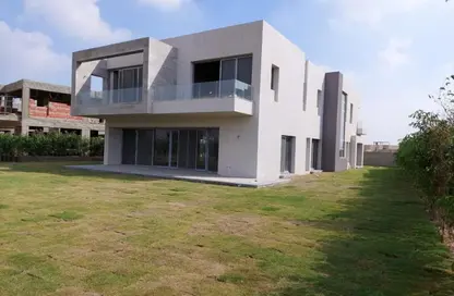 Villa - 4 Bedrooms - 4 Bathrooms for sale in Mountain View Giza Plateau - Ring Road - 6 October City - Giza