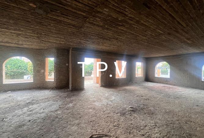 8041645 - Property Image 2