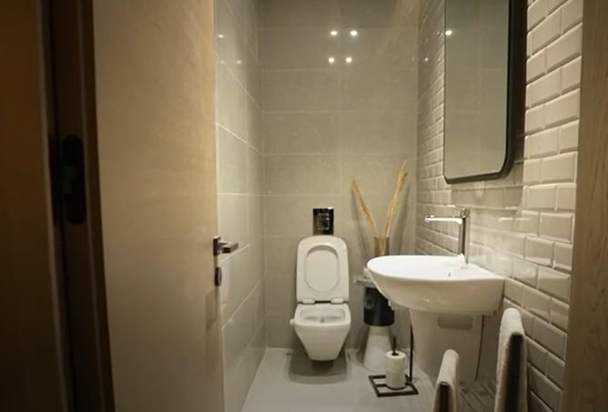 8074082 - Property Image 3