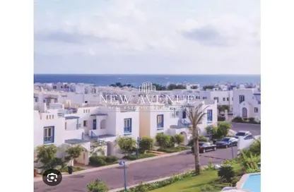 شاليه - 3 غرف نوم - 2 حمامات للبيع في ماونتن فيو راس الحكمة - راس الحكمة - الساحل الشمالي