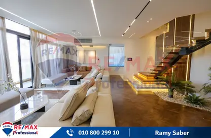 Villa - 4 Bedrooms - 3 Bathrooms for sale in Sky line - Smouha - Hay Sharq - Alexandria