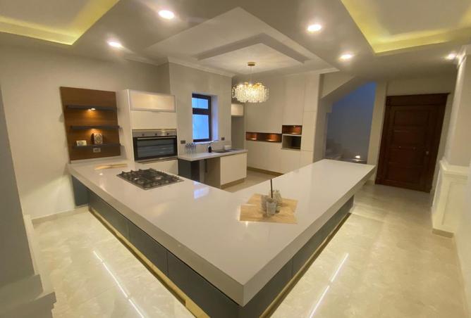 8291090 - Property Image 2