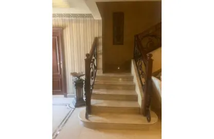 فيلا - 4 غرف نوم - 4 حمامات للبيع في زايد 2000 - الحي الرابع - الشيخ زايد - الجيزة