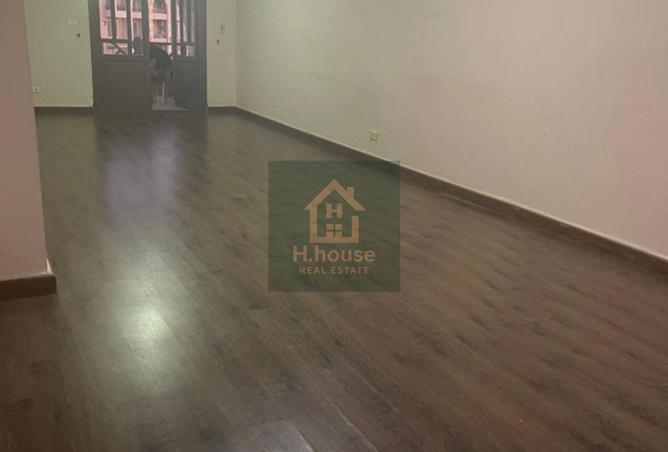 8238352 - Property Image 2