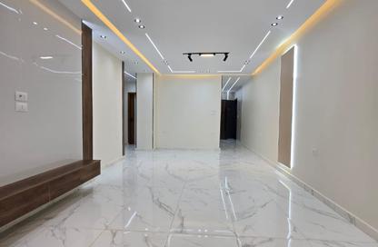 Apartment - 3 Bedrooms - 2 Bathrooms for sale in Gate 4 - Mena - Hadayek El Ahram - Giza
