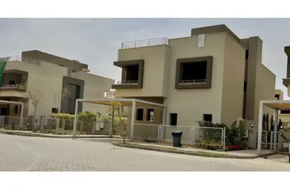 Villa - 4 Bedrooms - 5 Bathrooms for sale in Palm Hills Katameya Extension - 5th Settlement Compounds - The 5th Settlement - New Cairo City - Cairo