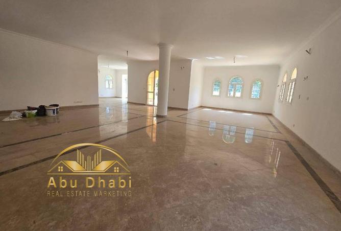7934678 - Property Image 2