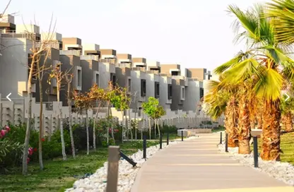 Villa - 5 Bedrooms - 4 Bathrooms for sale in Palm Hills New Cairo - 5th Settlement Compounds - The 5th Settlement - New Cairo City - Cairo