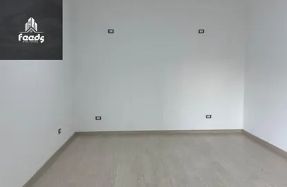 شقة - 2 غرف نوم - 2 حمامات للايجار في غرب الجولف - كمبوندات القطامية - القطامية - مدينة القاهرة الجديدة - القاهرة شقة - 2 غرف نوم - 2 حمامات للايجار في غرب الجولف - كمبوندات القطامية - القطامية - مدينة القاهرة الجديدة - القاهرة