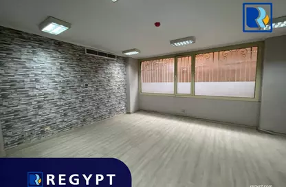 Whole Building - Studio - 4 Bathrooms for rent in Al Laselky St. - El Laselky - New Maadi - Hay El Maadi - Cairo