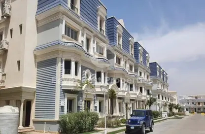 Apartment - 3 Bedrooms - 3 Bathrooms for sale in Mountain View iCity October - 6 October Compounds - 6 October City - Giza