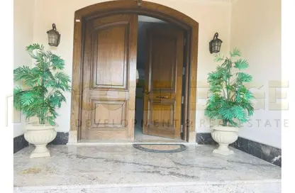 Twin House - 6 Bedrooms - 4 Bathrooms for sale in Street 13 - 13th District - Sheikh Zayed City - Giza