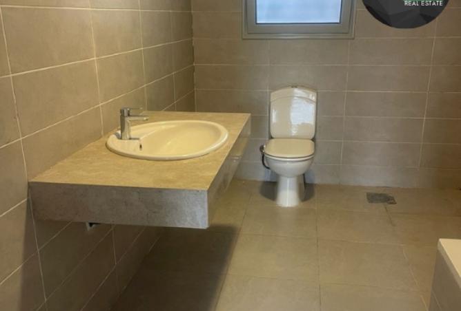 8332383 - Property Image 3