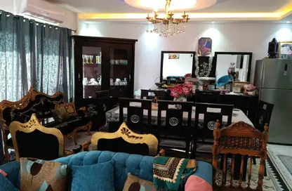 شقة - 2 غرف نوم - 2 حمامات للبيع في تاج سلطان - الطريق الدائري - القاهرة