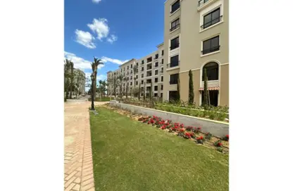 Apartment - 3 Bedrooms - 3 Bathrooms for sale in Village West - Sheikh Zayed Compounds - Sheikh Zayed City - Giza