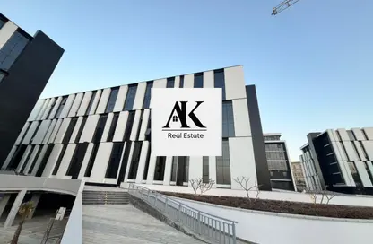 Office Space - Studio - 1 Bathroom for rent in Hyde Park Business District Mall - South Teseen St. - The 5th Settlement - New Cairo City - Cairo