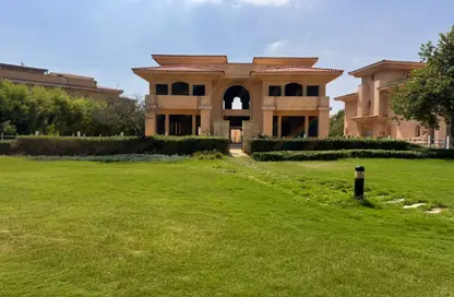 Villa - 6 Bedrooms - 6 Bathrooms for sale in Madinaty - Cairo