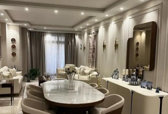 8273424 - Property Image 2