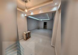 شقة - 2 غرف نوم - 1 حمام for للايجار in شارع لاجيتيه - الإبراهيمية - حي وسط - الاسكندرية