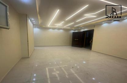 Apartment - 2 Bedrooms - 2 Bathrooms for sale in Ismailia Desert Road - El Nozha El Gadida - El Nozha - Cairo