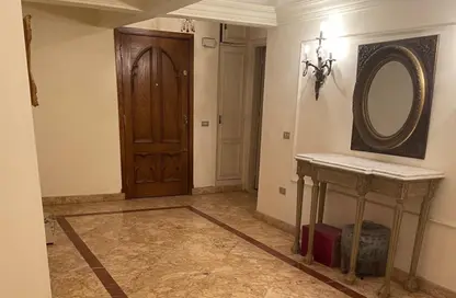 Apartment - 4 Bedrooms - 4 Bathrooms for sale in Abdullah Deraz St. - Ard El Golf - Heliopolis - Masr El Gedida - Cairo