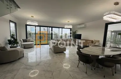 Villa - 3 Bedrooms - 5 Bathrooms for sale in Al Burouj Compound - El Shorouk Compounds - Shorouk City - Cairo