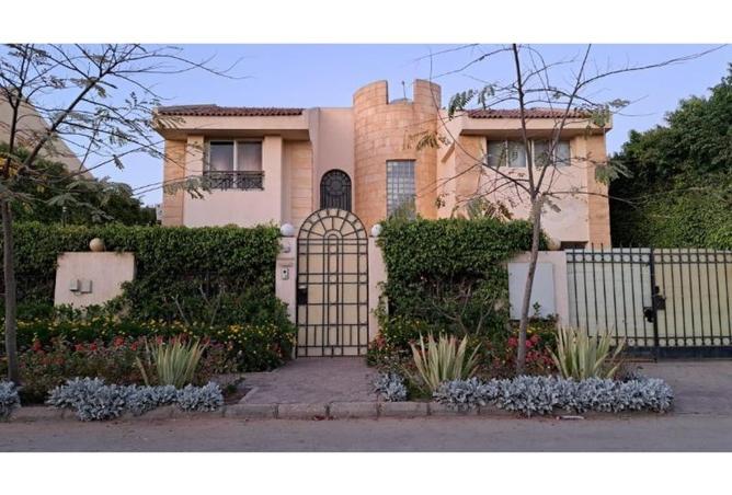 8121558 - Property Image 3