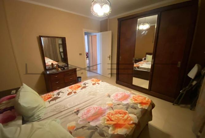 8233813 - Property Image 3