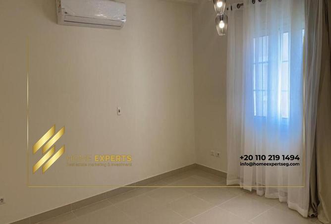 8268401 - Property Image 2