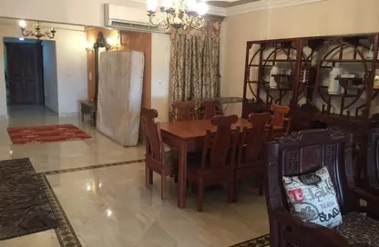 شقة - 2 غرف نوم - 1 حمام للايجار في شارع ابو الفدا - الزمالك - القاهرة