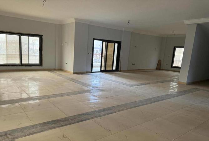 7920728 - Property Image 3