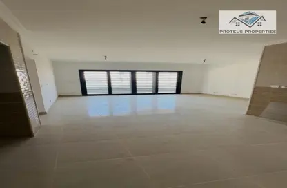 Apartment - 2 Bedrooms - 2 Bathrooms for sale in Madinaty - Cairo