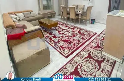 شقة - 2 غرف نوم - 1 حمام للايجار في الشاطبي - حي وسط - الاسكندرية