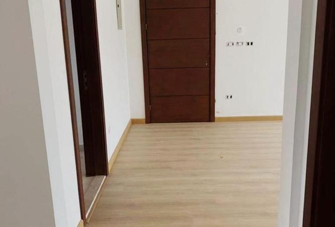 8424307 - Property Image 3