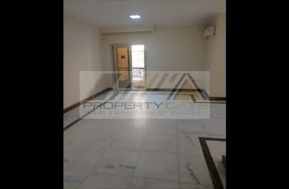 Apartment - 3 Bedrooms - 3 Bathrooms for rent in El Banafseg Apartment Buildings - El Banafseg - New Cairo City - Cairo