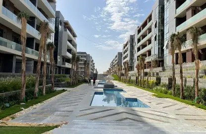 Apartment - 2 Bedrooms - 2 Bathrooms for sale in El Patio Oro - 5th Settlement Compounds - The 5th Settlement - New Cairo City - Cairo